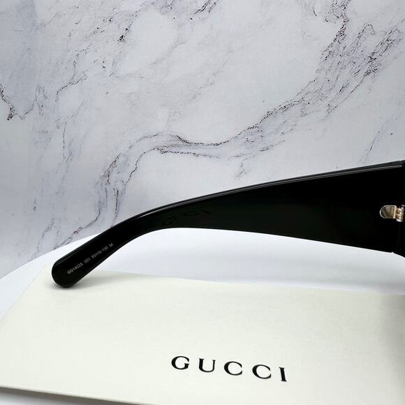 New GUCCI Sunglasses Wrap Square Black Gold Metal GG 55-16-130mm Authentic Gucci - Picture 14 of 15